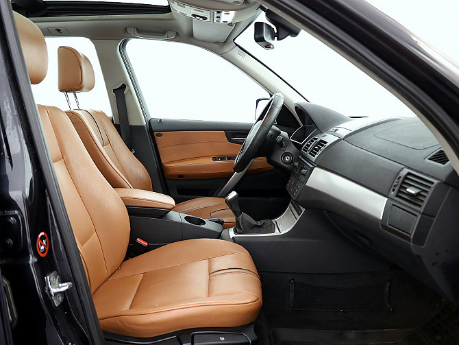 BMW X3 Executive Facelift 2.0 D 110kW Tallina - foto 6