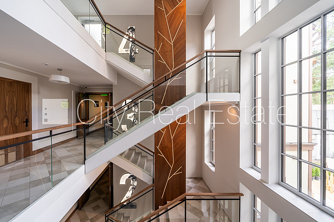 Pagalma ēka, renovēta māja, labiekārtots apzaļumots pagalms, slēgts pagalms, ir lifts, Rīga - foto 11