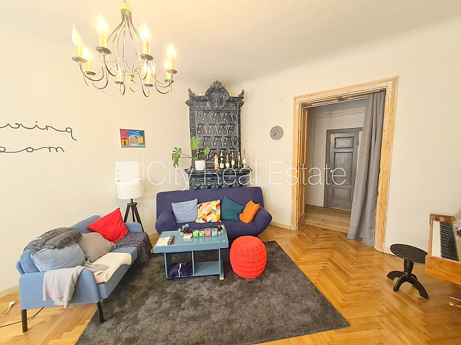 Fasādes māja, renovēta māja, slēgts pagalms, ieeja no ielas un pagalma, kāpņu telpa pēc Rīga - foto 4