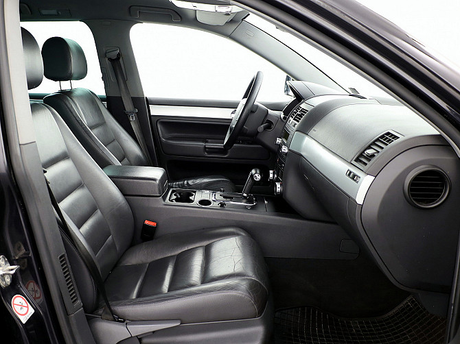 Volkswagen Touareg Highline ATM 2.5 TDI 128kW Tallina - foto 6