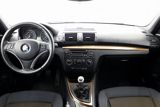 BMW 116 Edition Facelift 2.0 90kW Таллин - изображение 5