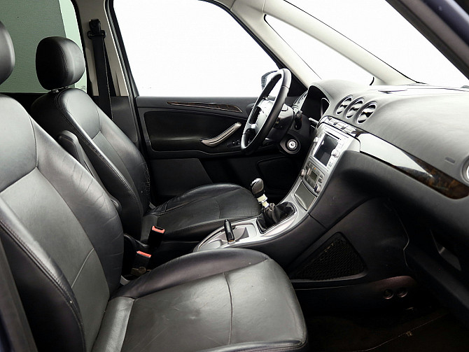 Ford Galaxy Ghia 1.8 TDCi 92kW Tallina - foto 6