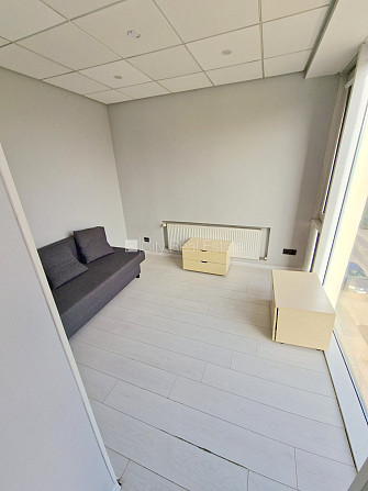 Fasādes māja, restaurēta māja, ieeja no ielas un pagalma, ir lifts, balkons, logi vērsti Rīga - foto 7