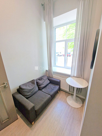Fasādes māja, renovēta māja, slēgts pagalms, ieeja no ielas, ir lifts, kāpņu telpa pēc Rīga - foto 9