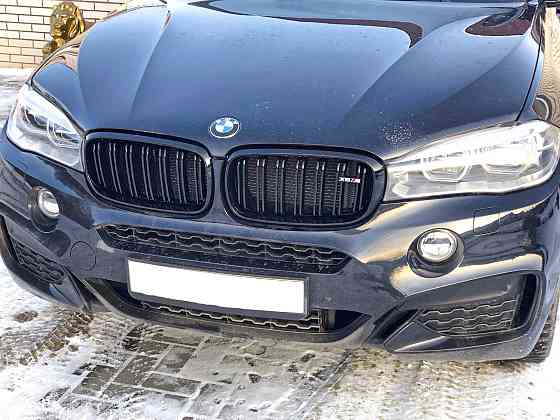 Melnas M-Performance Stilā Dekoratīvas Duālas Radiatora Restes Bmw Automašīnām Rīga