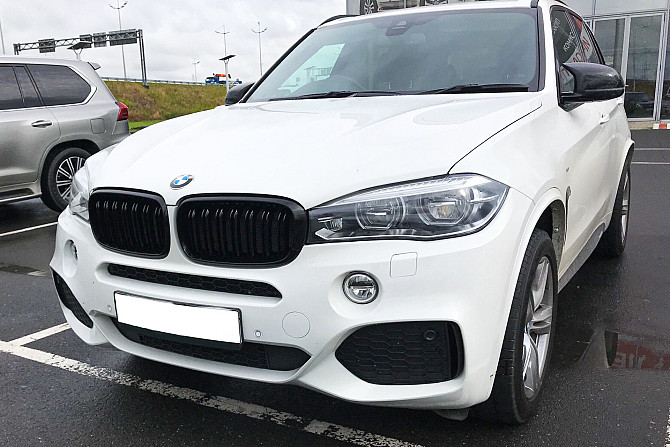 Melnas M-Performance Stilā Dekoratīvas Duālas Radiatora Restes Bmw Automašīnām Rīga - foto 1
