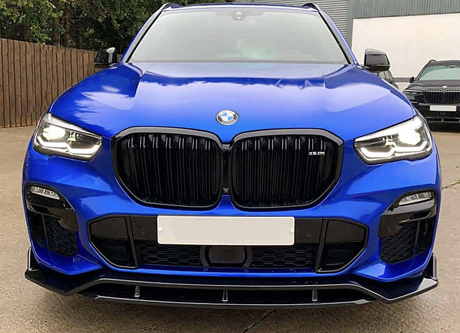 Melnas M-Performance Stilā Dekoratīvas Duālas Radiatora Restes Bmw Automašīnām Rīga - foto 5