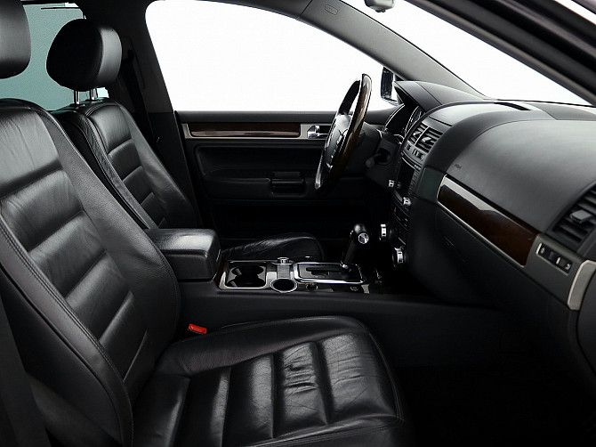 Volkswagen Touareg Highline ATM 2.5 TDI 128kW Таллин - изображение 6