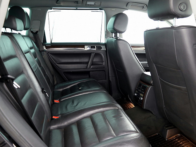 Volkswagen Touareg Highline ATM 2.5 TDI 128kW Таллин - изображение 7