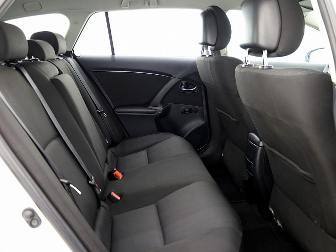 Toyota Avensis Comfort 2.0 D-4D 93kW Tallina - foto 7