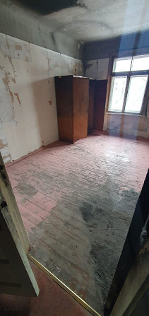 Pārdod neapdzīvotu daudzdzīvokļu ēku.
Koka karkasa būve ar betona kāpņ telpu un nsošajām Rīga - foto 5