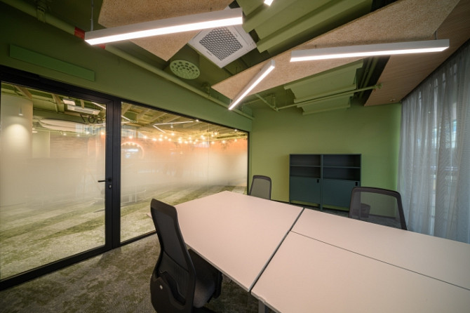 Iznomā Co-working space biroju Galerija Rīga!  Bez sākotnējiem ieguldījumiem  pilnībā Rīga - foto 1