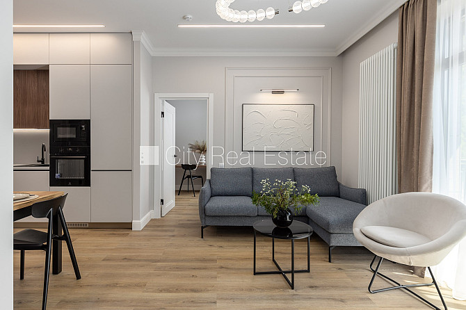 Privātmāja, jaunceltne, labiekārtota apzaļumota teritorija 3300 m2, bruģēts piebraucamais Jūrmala - foto 14