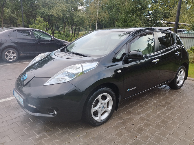 Nissan Leaf Led Navi Rīga - foto 5