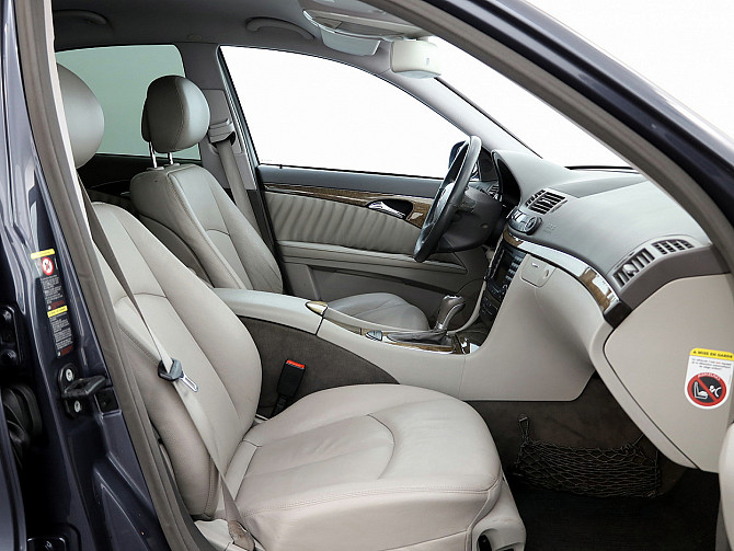 Mercedes-Benz E 280 Avantgarde Facelift ATM 3.0 CDI 140kW Tallina - foto 6