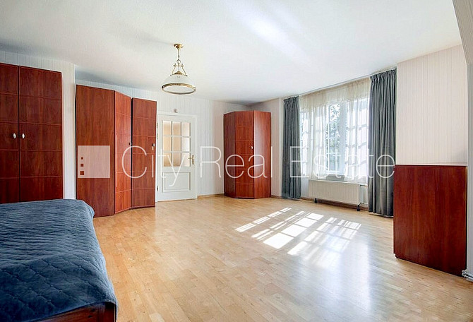 Labiekārtots apzaļumots pagalms, garāža divām automašīnām, veranda, baseins, sauna, Jūrmala - foto 18
