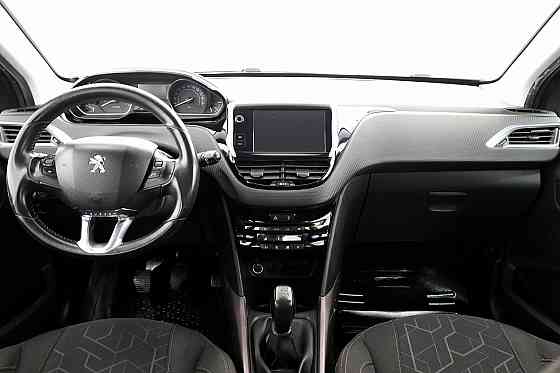 Peugeot 2008 Elegance 1.2 60kW Tallina