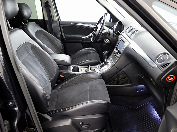 Ford S-MAX Titanium X ATM 2.0 TDCi 96kW Tallina - foto 6