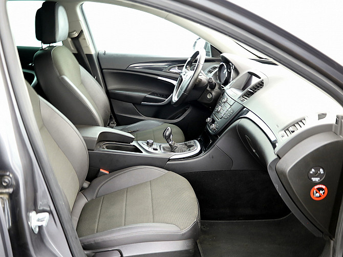 Opel Insignia Cosmo Sports Tourer 2.0 CDTi 96kW Таллин - изображение 6