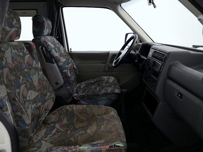Volkswagen Transporter Camper Facelift 2.5 TDI 75kW Tallina - foto 6