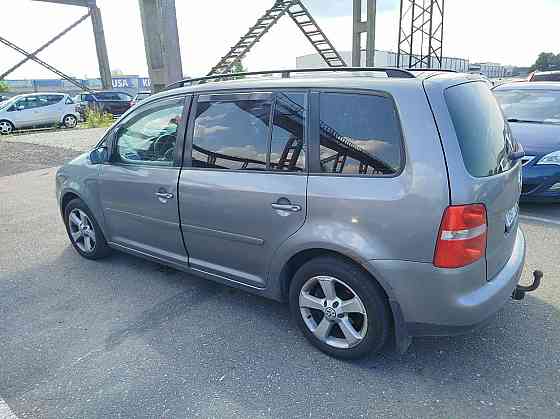 Volkswagen Touran Comfortline 2.0 TDI 100kW Tallina
