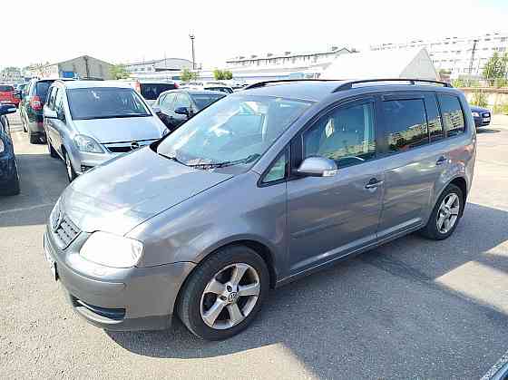 Volkswagen Touran Comfortline 2.0 TDI 100kW Tallina