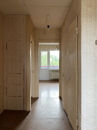 PĀRDOD dzīvokli Valkā
67,5 m2 | 5.stāvs | 3 istabas | renovēta ēka | Rūjienas iela 6 Valka un Valkas novads - foto 5