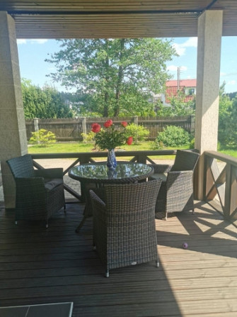 Klasiska stila villa Piņķos. Divstāvu energoefektīva māja ar kopējo platību 255 m2 + 45 m2 Rīgas rajons - foto 7