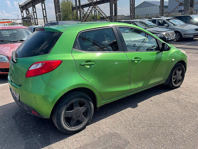 Mazda 2 Elegance 1.3 63kW Tallina - foto 3