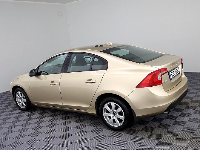 Volvo S60 Momentum ATM 1.6 132kW Tallina - foto 4