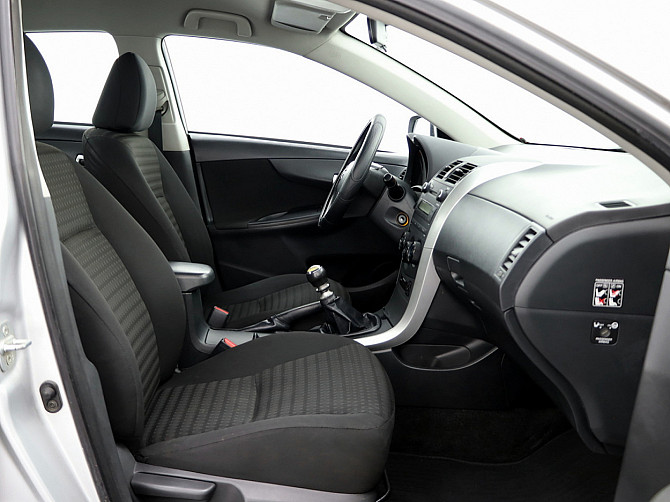 Toyota Corolla Linea Sol Facelift A-C 1.6 97kW Tallina - foto 6