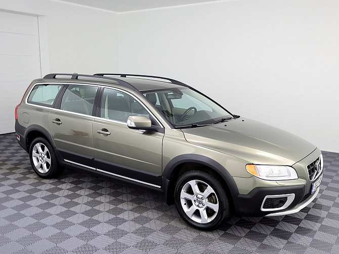 Volvo XC70 Summum Facelift ATM 2.4 D5 151kW Tallina - foto 1