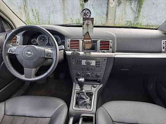 Opel Vectra Facelift 2.2 114kW Tallina