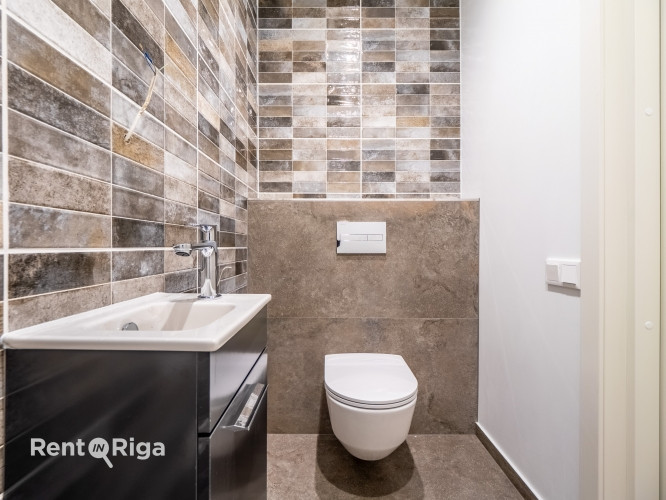 Ilgtermiņa īrei no 2025. gada jūnija pieejama pilnībā jauna, ekskluzīva privātmāja.  Māja Rīga - foto 9