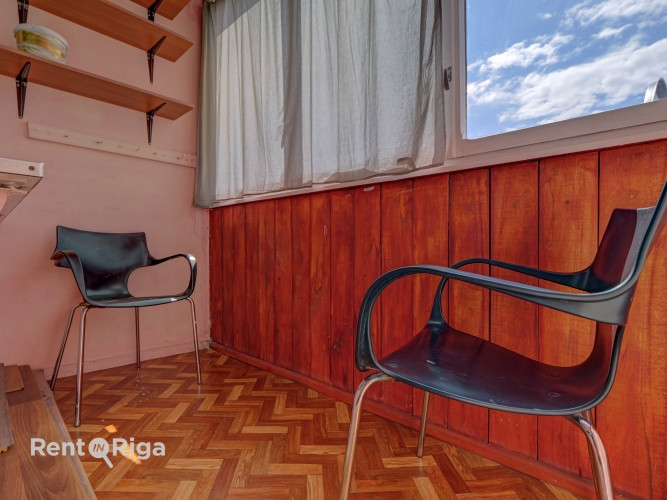 Pārdod 2 istabu dzīvokli ar jauku remontu pie TC Akropole Rīga!  Dzīvoklis ir pilnībā Rīga - foto 12