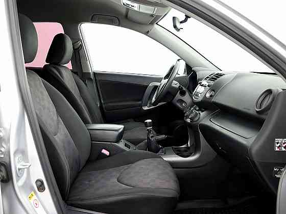 Toyota RAV4 Linea Sol Facelift 2.2 D-4D 110kW Таллин