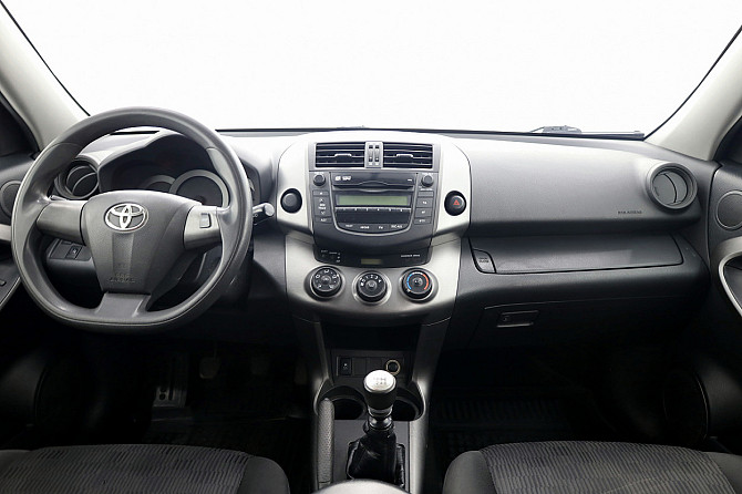 Toyota RAV4 Linea Sol Facelift 2.2 D-4D 110kW Таллин - изображение 5