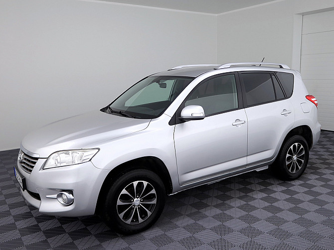 Toyota RAV4 Linea Sol Facelift 2.2 D-4D 110kW Таллин - изображение 2