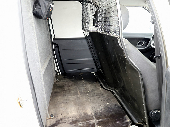Skoda Praktik Van Facelift 1.2 63kW Таллин - изображение 7