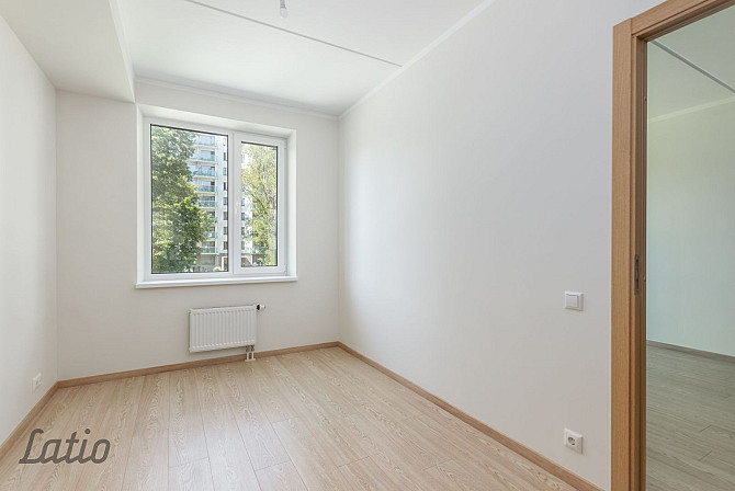 Pārdošanā funkcionāls un kvalitatīvi izbūvēts 2 istabu dzīvoklis modernā dzīvojamā Rīga - foto 4