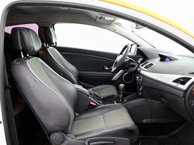 Renault Megane Coupe 1.6 81kW Таллин - изображение 6