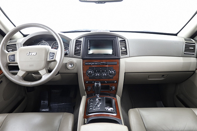 Jeep Grand Cherokee Limited 3.0 CRD 160kW Таллин - изображение 5