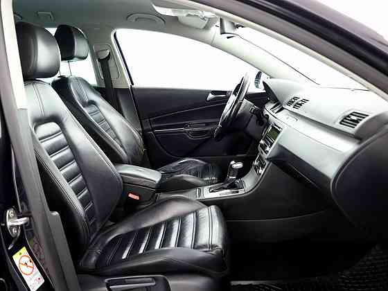 Volkswagen Passat R-Line Facelift ATM 1.4 110kW Таллин
