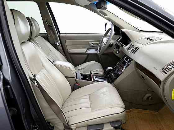 Volvo XC90 Exclusive ATM 2.4 D5 120kW Tallina