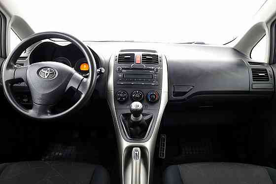 Toyota Auris Linea Sol A-C 1.4 71kW Таллин