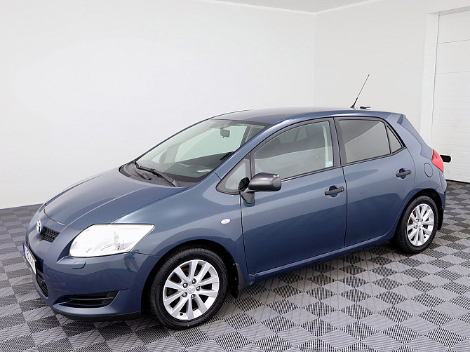 Toyota Auris Linea Sol A-C 1.4 71kW Таллин - изображение 2