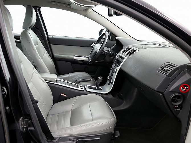 Volvo S40 Summum Facelift ATM 2.0 D4 130kW Таллин - изображение 6