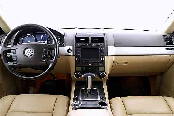 Volkswagen Touareg Highline Facelift ATM 3.0 TDI 165kW Таллин