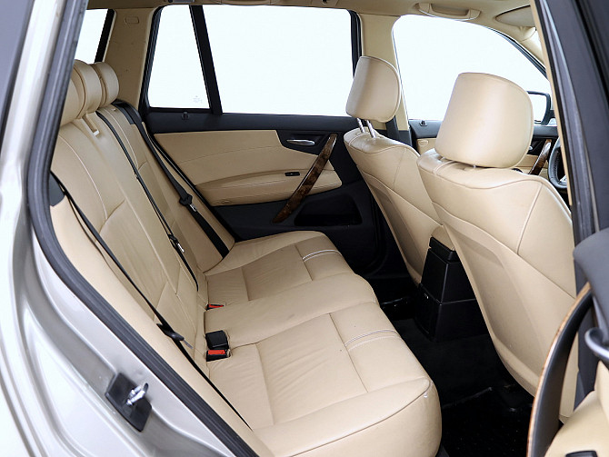 BMW X3 xDrive M-Pakett Facelift ATM 3.0 SD 210kW Tallina - foto 7