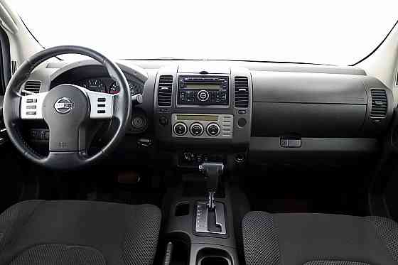 Nissan Navara Doublecab ATM 2.5 dCi 126kW Таллин